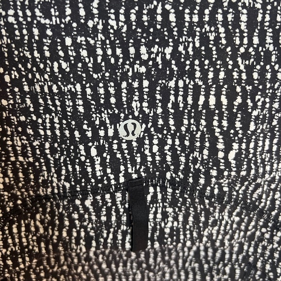 Lululemon Black Define Jacket - Picture 4 of 4